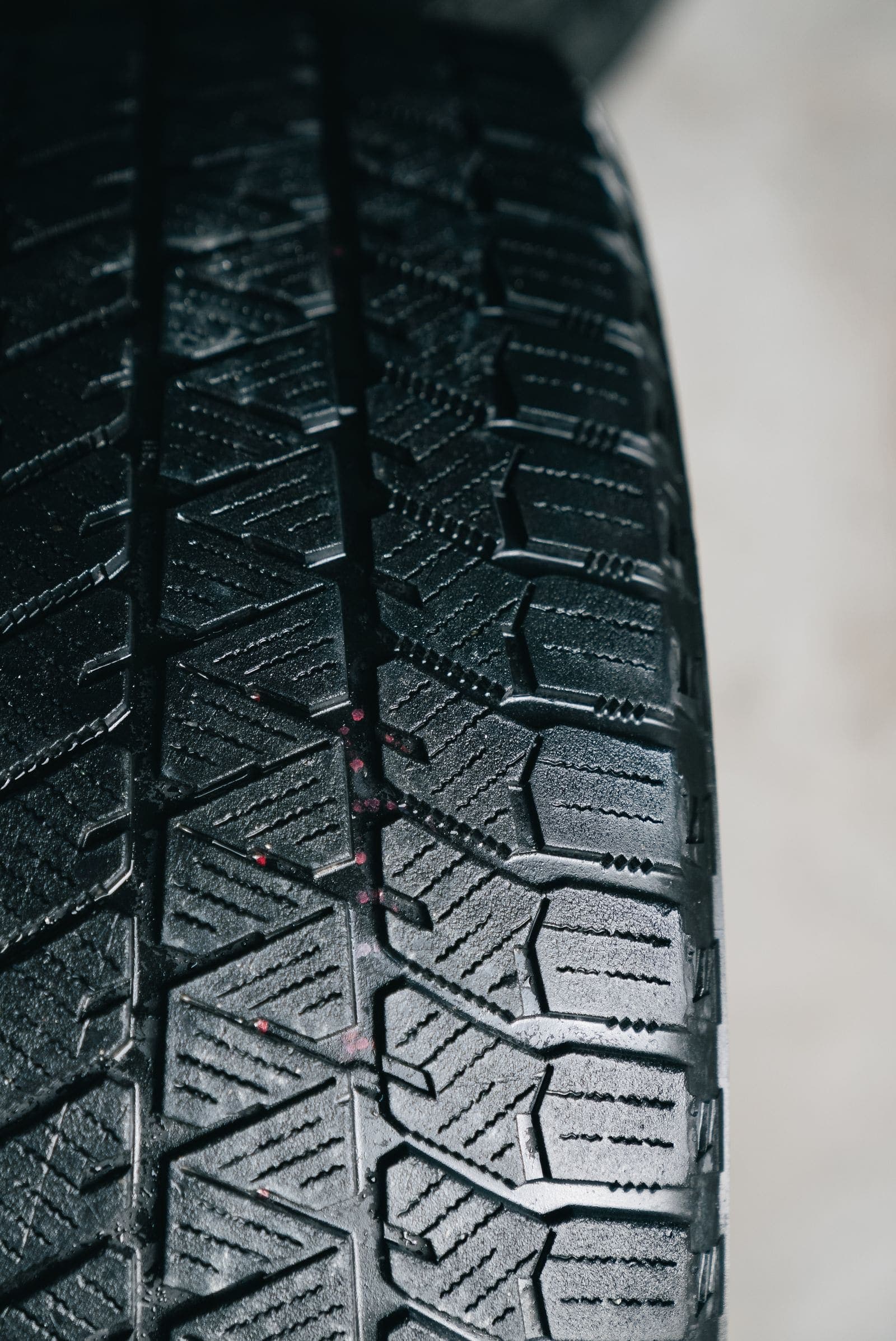 Healthy tyre tread that can be safely repaired